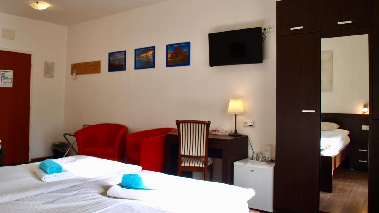 Pension Village Karlovy Vary Dış mekan fotoğraf
